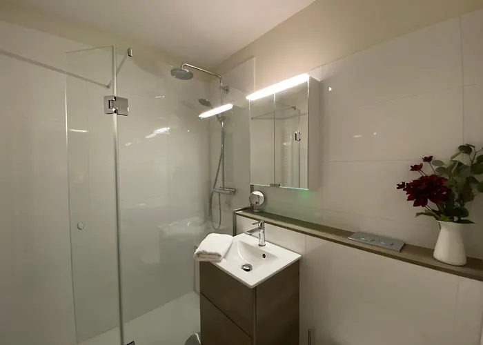 Panoramic - Wanderlust #328 Mit Schwimmbad Daire *